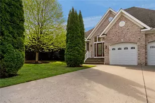 2 Adelaide Ave, North Providence, RI 02911 - Photo 3