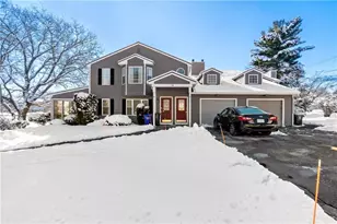 18 Pond Ct, North Providence, RI 02904 - Photo 1