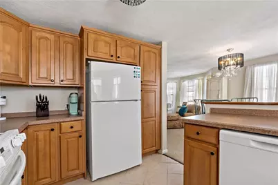 18 Pond Court #C, North Providence, RI 02904 - Photo 7