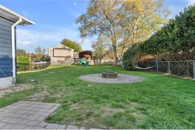 62 Canonchet Trail, Cranston, RI 02921 - Photo 9