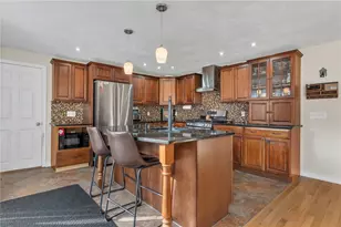 62 Canonchet Trail, Cranston, RI 02921 - Photo 7