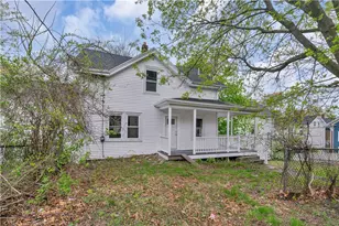 15 Lewis St, Woonsocket, RI 02895 - Photo 1