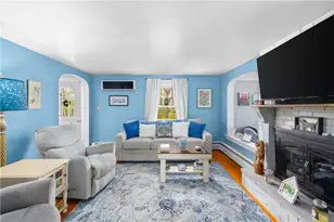 1812 Old Louisquisset Pike, Lincoln, RI 02865 - Photo 11