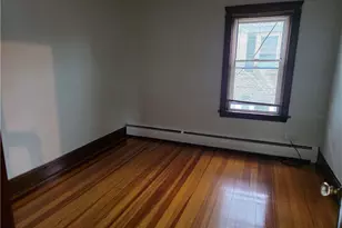 133 Clifford St, Pawtucket, RI 02860 - Photo 15