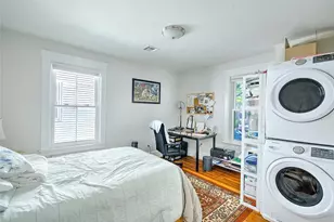 43 Trenton St, Providence, RI 02860 - Photo 17