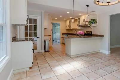 122 Sylvan Drive, East Greenwich, RI 02818 - Photo 7