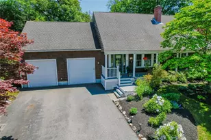 122 Sylvan Dr, East Greenwich, RI 02818 - Photo 3