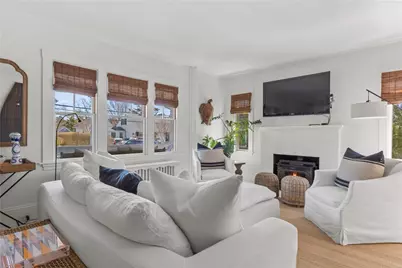193 Coggeshall Avenue, Newport, RI 02840 - Photo 5