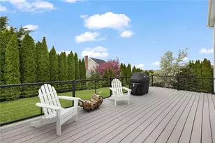 24 Patricia Ann Dr, Bristol, RI 02809 - Photo 3
