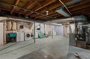 150 Ridge St, Pawtucket, RI 02860 - Photo 37