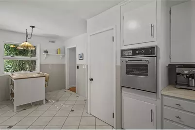 150 Ridge Street, Pawtucket, RI 02860 - Photo 17