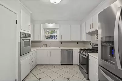 150 Ridge Street, Pawtucket, RI 02860 - Photo 15