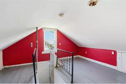 8 Mann Avenue, Newport, RI 02840 - Photo 23