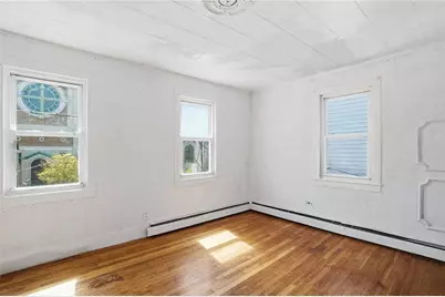 8 Mann Avenue, Newport, RI 02840 - Photo 17