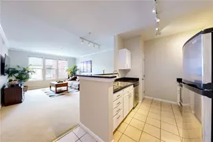 1000 Providence Pl, Providence, RI 02903 - Photo 5