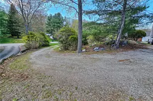 364 Camp Dixie Rd, Burrillville, RI 02859 - Photo 9