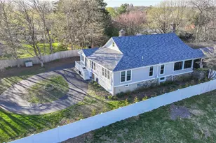 244 Kingstown Rd, Narragansett, RI 02882 - Photo 5