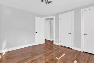 25 Mowry St, Pawtucket, RI 02861 - Photo 9
