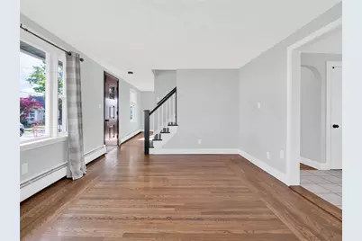 25 Mowry Street, Pawtucket, RI 02861 - Photo 19