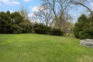 26 E Bayview Rd, Charlestown, RI 02813 - Photo 35