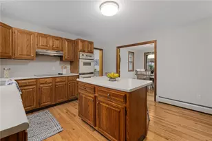 26 E Bayview Rd, Charlestown, RI 02813 - Photo 19