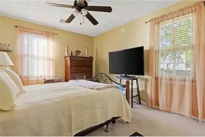 365 Maple Street, Warwick, RI 02888 - Photo 15