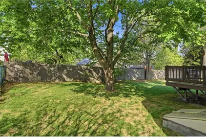 365 Maple Street, Warwick, RI 02888 - Photo 19