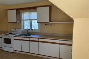 77 Allen Ave, East Providence, RI 02915 - Photo 11