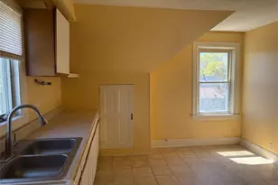 77 Allen Ave, East Providence, RI 02915 - Photo 13
