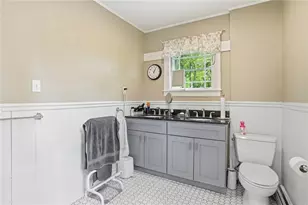 192 Washington Rd, Barrington, RI 02806 - Photo 27