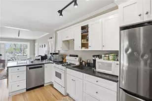 192 Washington Rd, Barrington, RI 02806 - Photo 17