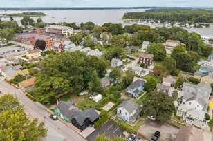 42 Marlborough St, East Greenwich, RI 02818 - Photo 15