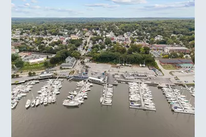 42 Marlborough Street, East Greenwich, RI 02818 - Photo 17