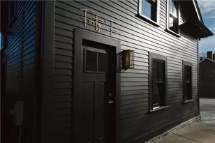 42 Marlborough St, East Greenwich, RI 02818 - Photo 5