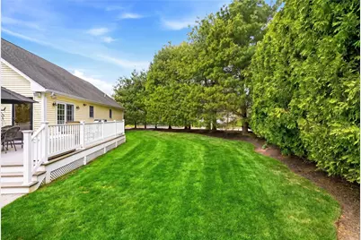 32 Sunny View Court, Warwick, RI 02886 - Photo 11