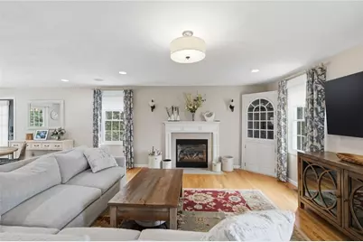 32 Sunny View Court, Warwick, RI 02886 - Photo 21