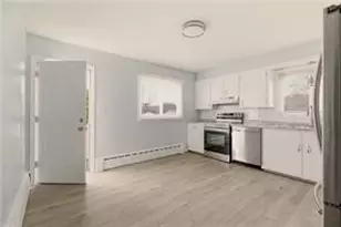 92 Bracket Ave, Tiverton, RI 02878 - Photo 11