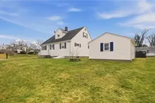 92 Bracket Ave, Tiverton, RI 02878 - Photo 33
