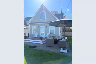 64 Burnside Avenue, Narragansett, RI 02882 - Photo 5