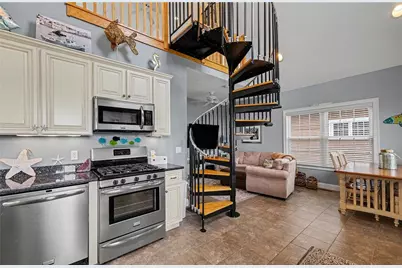 64 Burnside Avenue, Narragansett, RI 02882 - Photo 15
