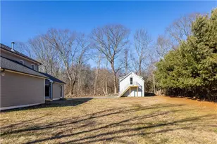 311 Hope Rd, Cranston, RI 02921 - Photo 29