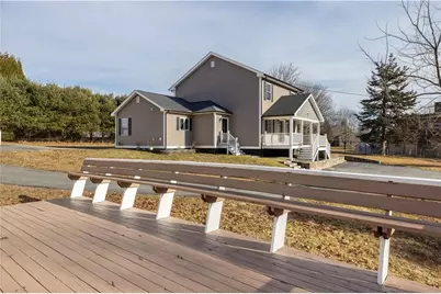 311 Hope Road, Cranston, RI 02921 - Photo 3