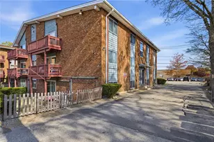 110 Pilgrim Pkwy, Warwick, RI 02888 - Photo 1