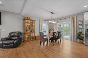 81 Golden View Dr, Johnston, RI 02919 - Photo 9