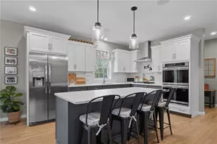 81 Golden View Dr, Johnston, RI 02919 - Photo 21