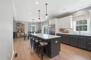 81 Golden View Dr, Johnston, RI 02919 - Photo 17