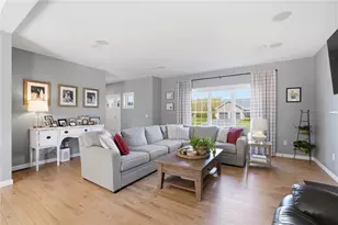 81 Golden View Dr, Johnston, RI 02919 - Photo 5