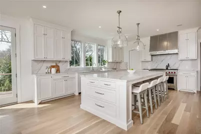 19 Searidge Drive, Narragansett, RI 02874 - Photo 9