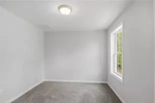 14 Elaine Dr, Hopkinton, RI 02833 - Photo 9
