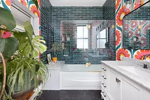 775 Potters Ave, Providence, RI 02907 - Photo 15